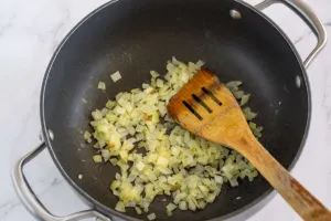 sauteed onion for bubble and squeak