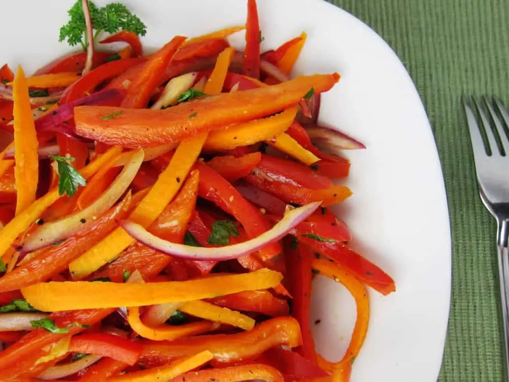 Warm Bell Pepper Salad with Carrots and Red Onion