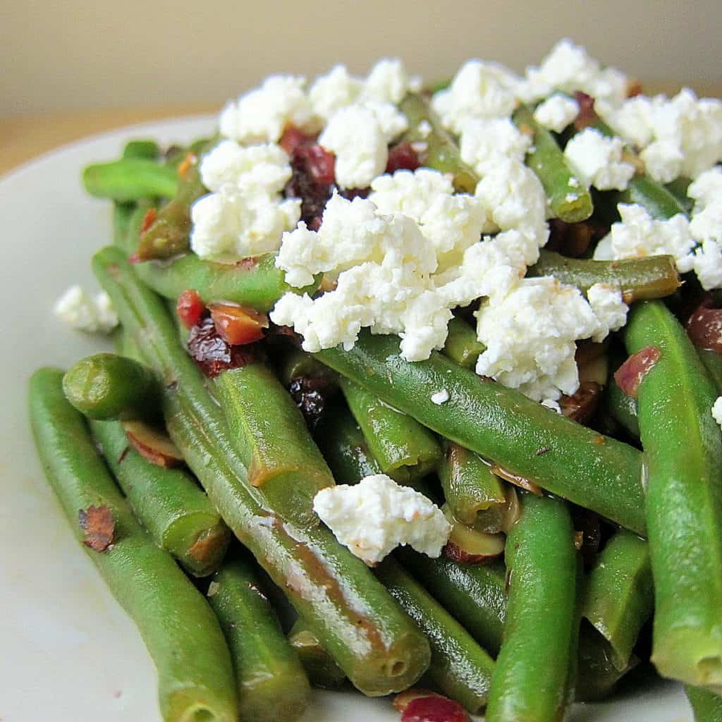 green beans with cranberries