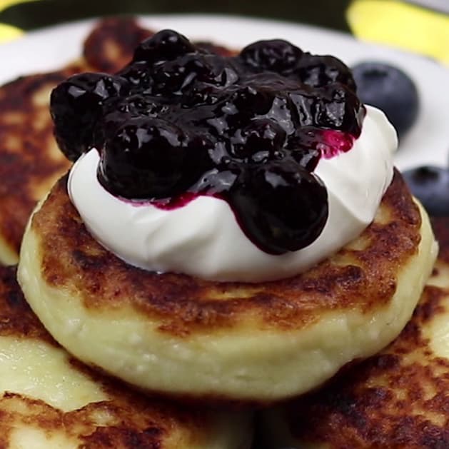 syrniki recipe russian cheese pancakes