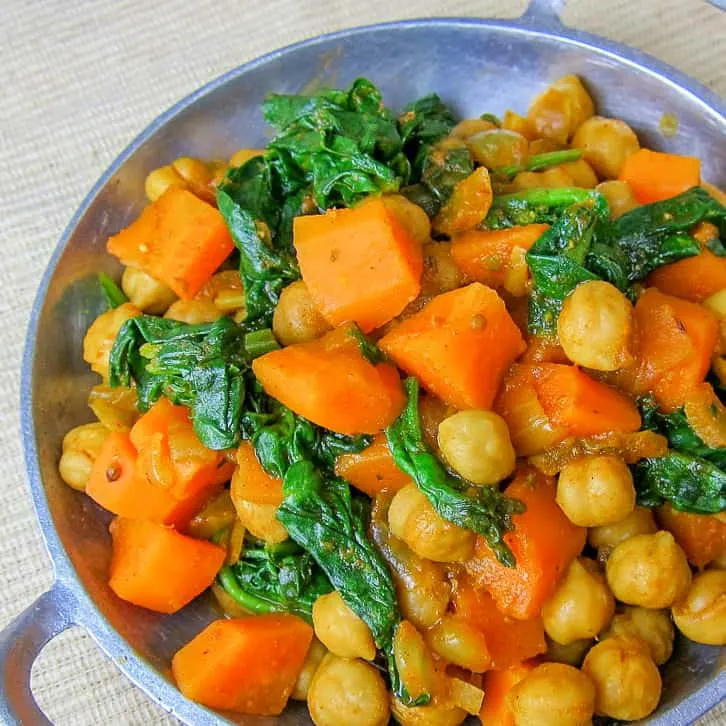 Plate of Ethiopian chickpeas with carrots