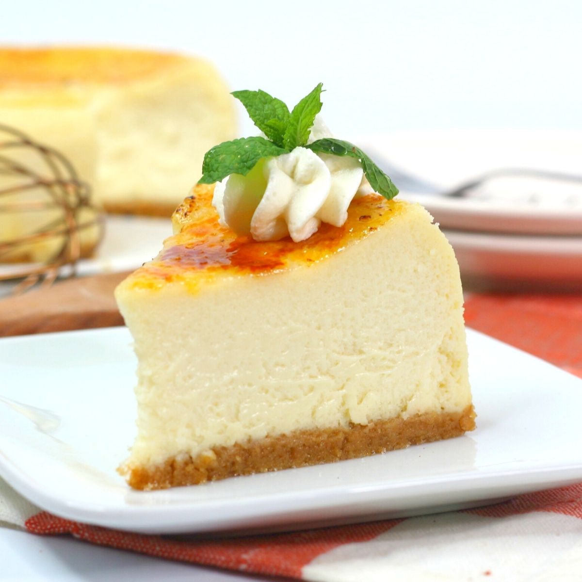instant pot cheesecake with creme brulee topping
