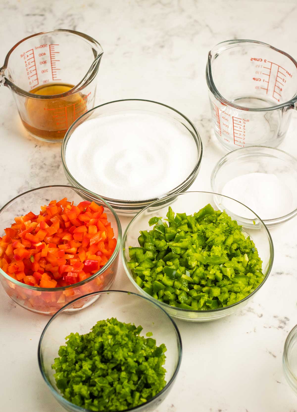 Ingredients to make jalapeno pepper jelly