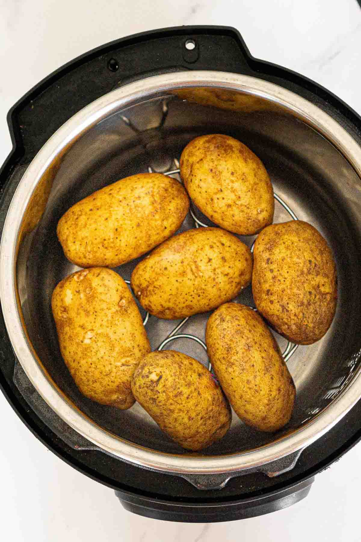 Cooking baked potatoes in an Instant Pot