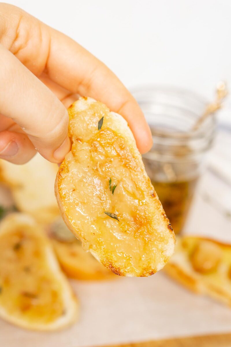 Air Fryer Garlic Confit Babaganosh